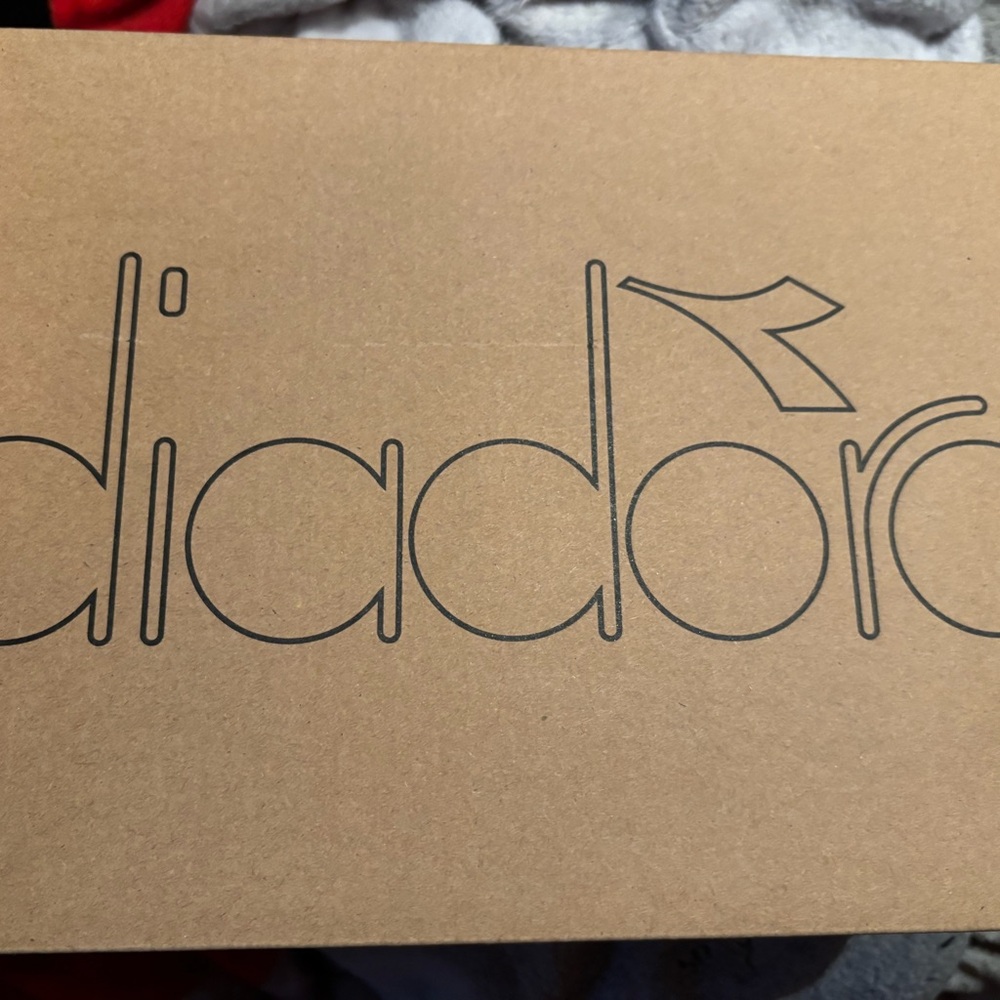 Diadora Shoes